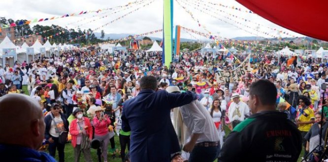 CELEBRACIÓN CON LA COMUNIDAD