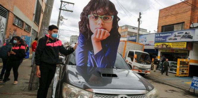 En sector comercial de Prado Veraniego arrancó estrategia contra el mal parqueo en Suba