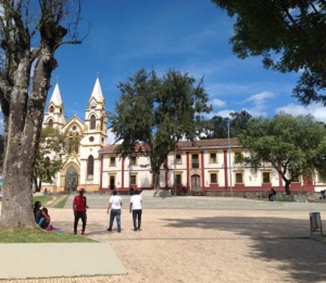 Plaza Fundacional